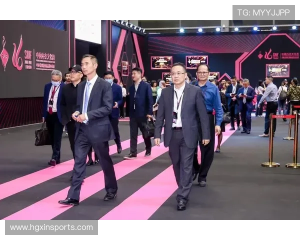 体育皇冠象征着运动员的至高荣誉与不朽成就激励千万青少年奋勇向前